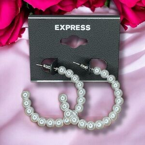 Express half hoop post earrings pearls brand new